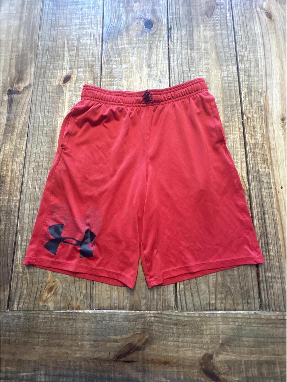 Under Armour Red Heat Gear Athletic Shorts logo Size X large 14 16 Boys youth Xl